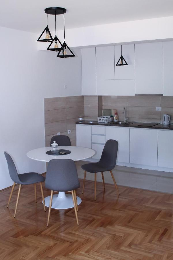 Apartman Vukovic Требинє Екстер'єр фото