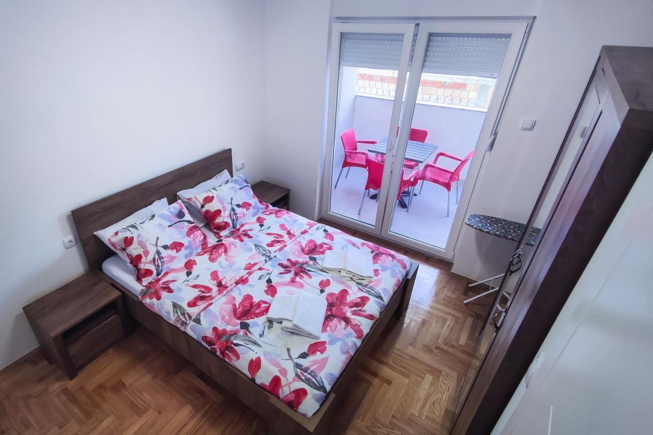 Apartman Vukovic Требинє Екстер'єр фото
